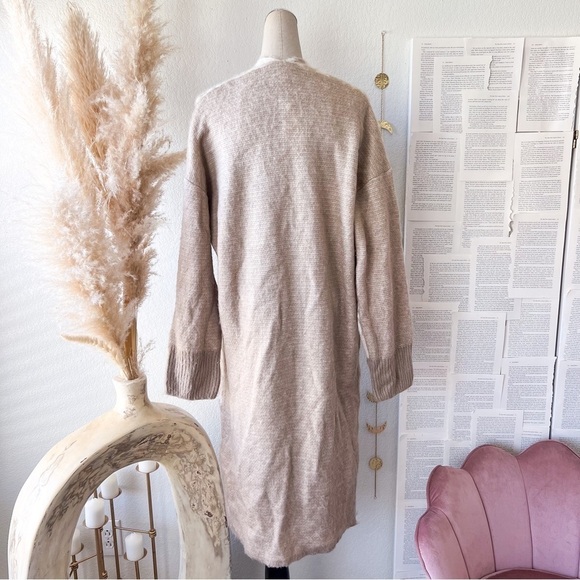 TOPSHOP Leopard Animal Print Fuzzy Knit Longline Oversized Cardigan - Picture 9 of 15